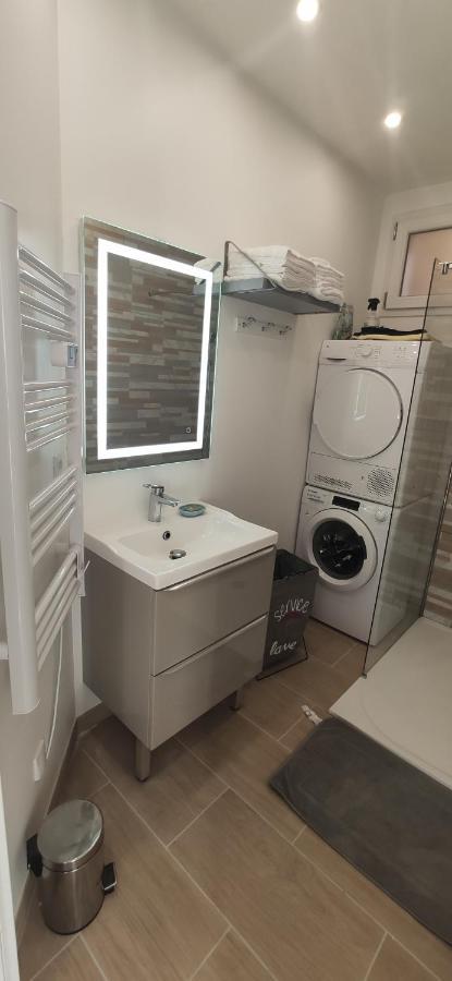 Joli Appartement Renove Avec Terrasse Brides-les-Bains Buitenkant foto